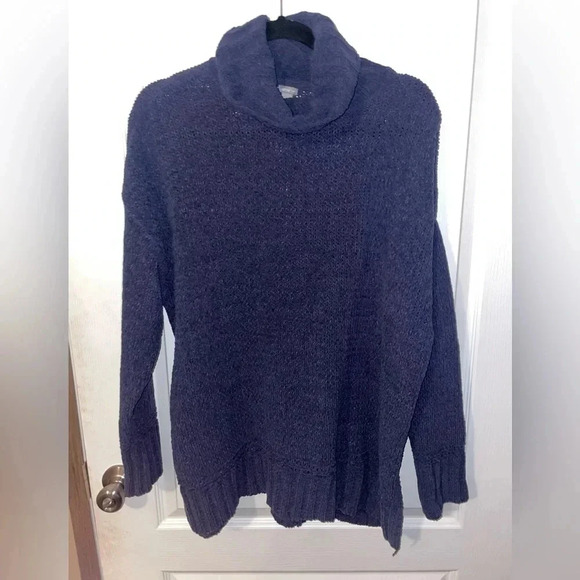 Aerie oversized chenille turtle neck sweater‎ size small - Picture 1 of 4